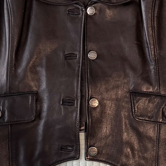 Harley Davidson Diva Leather Vest with Rhinestones - Picture 4 of 6